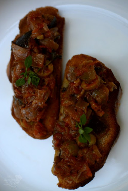 Como-hacer-deliciosas-tostas-caponata-04