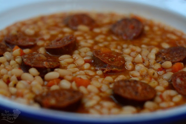 Alubias-arrocinas-con-chorizo-asturiano-01