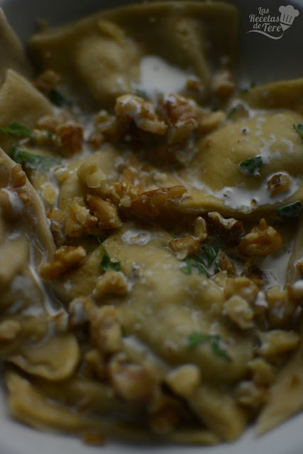 Raviolis con queso azul nueces y manzana tererecetas 04