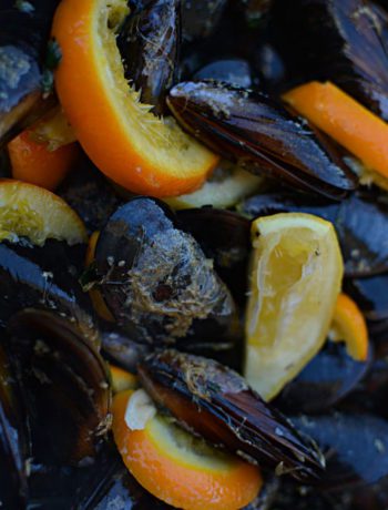 Mejillones Con Cítricos Y Vino Blanco