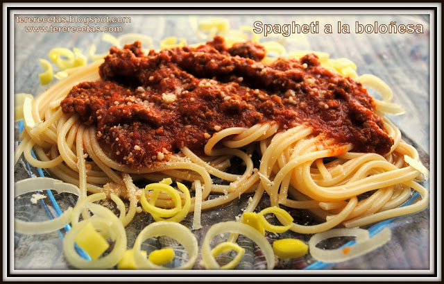 Spaghetti a la boloñesa 02
