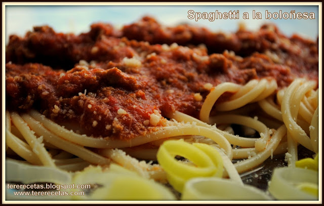 Spaghetti a la boloñesa 01