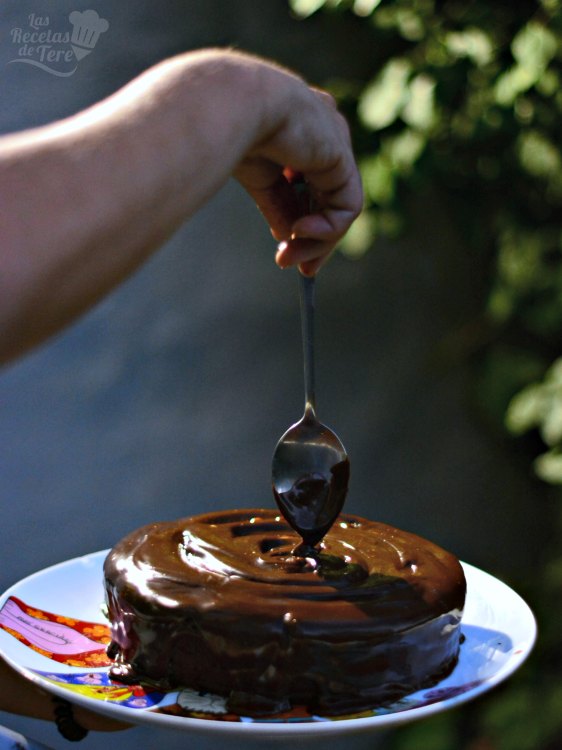Maravillosa tarta de chocolate cremosa, receta paso a paso