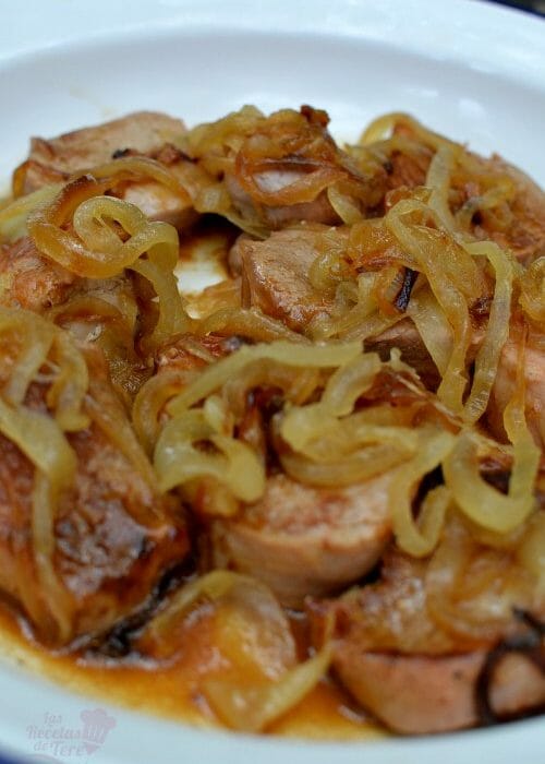 Solomillo De Cerdo A La Cebolla Y Vino Blanco 05